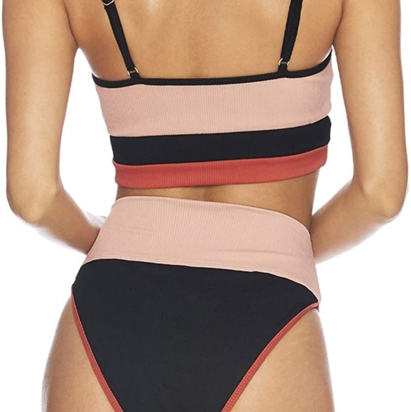 Colorblock Swimsuit - Picture 2 of 7